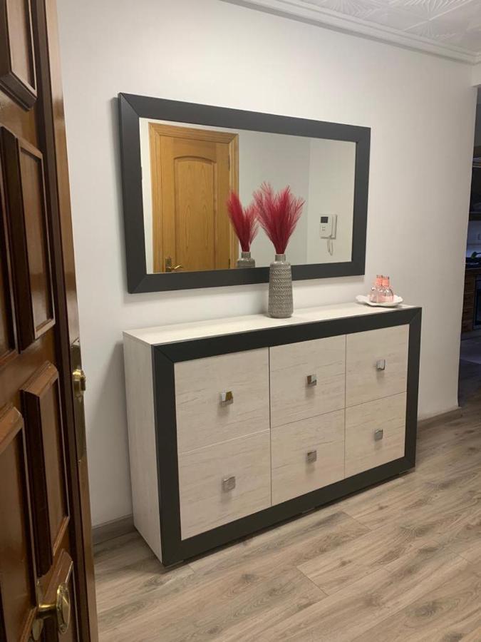 شقة Habitacion Individual فالنسيا المظهر الخارجي الصورة